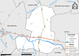 Carte en couleur présentant le réseau hydrographique de la commune