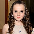 Q15442354 Amira Willighagen op 17 juni 2016 geboren op 27 maart 2004