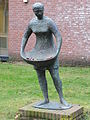 Meisje met schaal (1970/1979), Vlijmen