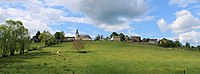 Panorama du village de Bonnemazon (Hautes-Pyrénées) depuis la vallée du Bibaudos.