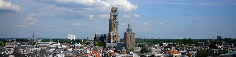 Gezicht op Utrecht met de Dom en de Buurkerk anno 2008