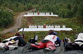 Stangskyting på Landsskytterstevnet i 2007, de nærmeste skivene er på 155 m, og de lengst unna på 221 meters hold.