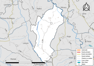 Carte en couleur présentant le réseau hydrographique de la commune