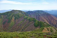 石狩岳から見た音更山とユニ石狩岳