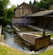 Le ruisseau de la Fontaine Vas à Tordouet.