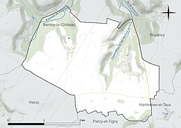 Carte en couleur présentant le réseau hydrographique de la commune