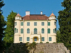 Grünbühel Castle in Kilb