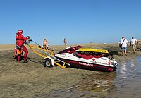 Jetski auf Trailer des spanischen Roten Kreuz