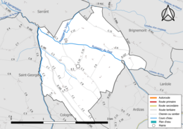 Carte en couleur présentant le réseau hydrographique de la commune