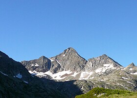 Vue en été depuis le lac d'Artouste.