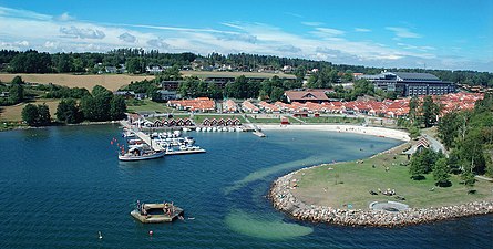 Oslofjord Convention Center vid Tønsbergfjorden i Brunstad.