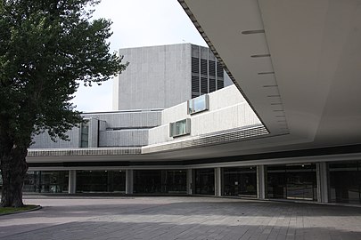 Helsinki City Theatre (1967), Timo Penttilä.