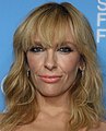 Toni Collette interpreta Tara e i suoi alter ego