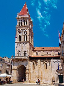 Trogir Katedrala Lovre.jpg