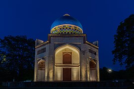 Le Sabz Burj, un des grands et nombreux monuments funéraires de la ville.