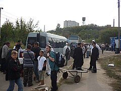 Brazlawer Chassidim Gruppen reisen an zur Rosh Hashana kibbutz in Uman, 2010