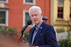 Bill Clinton (30349165325)