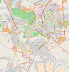 Mapa konturowa Łucka, blisko górnej krawiędzi nieco na prawo znajduje się punkt z opisem „Promysłowa”