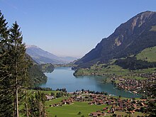 Lungerersee from Brünigpass.jpg