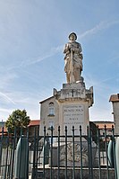 Monument aux morts.