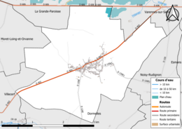 Carte en couleur présentant le réseau hydrographique de la commune