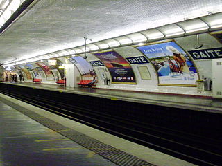 Plataforma da estação em direção ao norte da linha 13 do metrô.