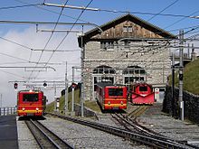 רכבות סביב תחנת קרחון אייגר