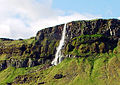 Thác nước Kalfárvellir ở Snæfellsnes