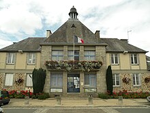 Bécherel mairie.jpg