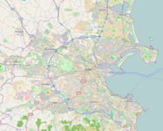 Mapa konturowa Dublina, blisko centrum na prawo znajduje się punkt z opisem „Lansdowne Road”