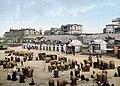 Strân yn Scheveningen yn 1900.