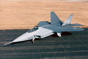 Amerika Birleşik Devletleri Hava Kuvvetleri Ulusal Müzesi'nde yer alan bir YF-22 (s/n 87-0700, N22YF)