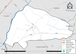 Carte en couleur présentant le réseau hydrographique de la commune