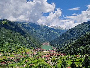 Çaykara'nın en turistik bölgesi Uzungöl, 2024