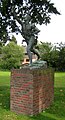 Sportlerdenkmal Hubert-Houben Kampfbahn, Krefeld