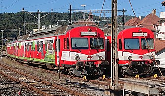 CJ RBDe 222 und 221 ex BLS in Tavannes