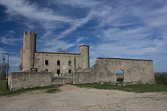 Lo chastèl d'Essalois (nom francés).