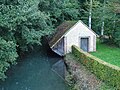 Le lavoir sur le ru de Sainte-Rose.