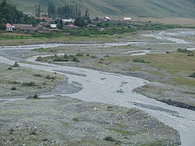 Dargavs ve Gizeldon Nehri