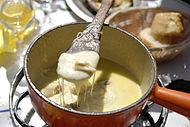 French fondue savoyarde