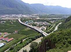 Départ de la SS 38 à Bolzano.