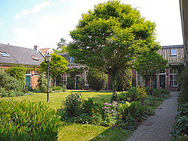 Een deel van de tuin van het St.Martinusgasthuis