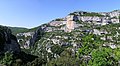 Le rocher de Cire dans les gorges de la Nesque.