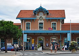 L'entrée de la gare rénovée.