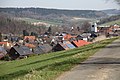 Gezicht op het schilderachtig gelegen dorp Ovenhausen ten westen van de stad