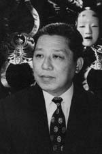 Director and author Tetsuji Takechi at a "Takechi Kabuki" performance some time between 1945 and 1955