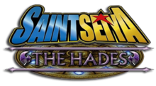 Logo anglais du jeu composé de lettres bleus et jaune formant « Saint Seiya » et en pourpre au-dessus d'un motif « The Hades ».