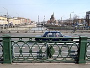 Перила моста (видна проезжая часть Митрофаньевского моста)