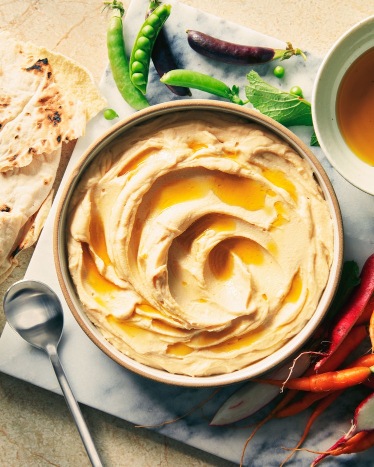 Easy Hummus With Canned Chickpeas