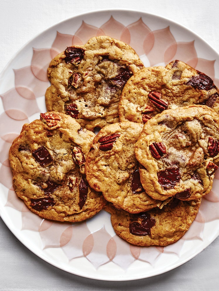 Pumpkin Spice Chocolate Chip Cookies